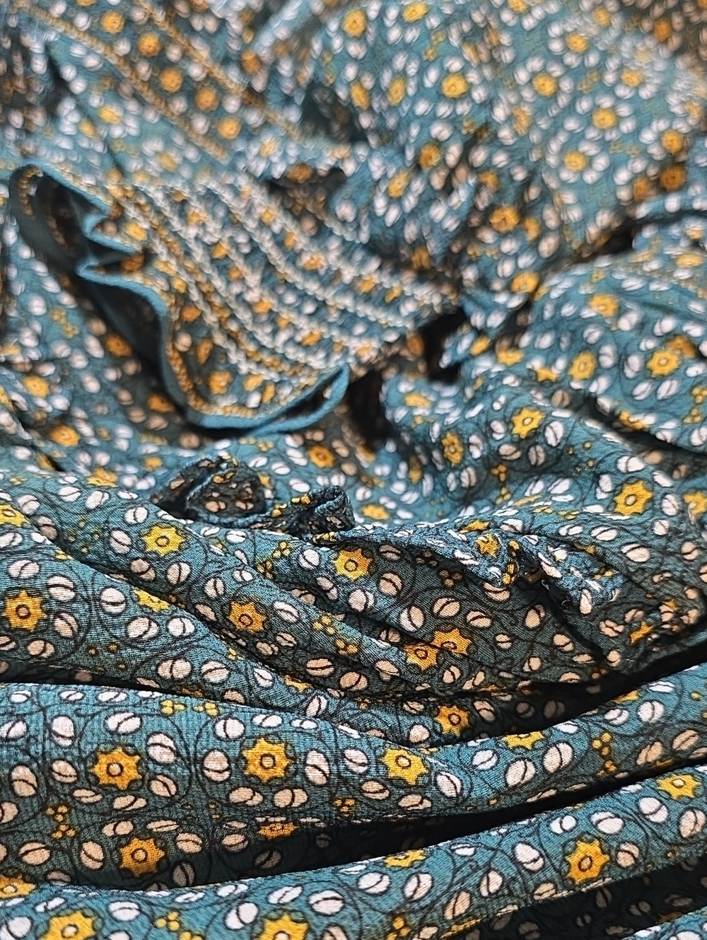 Max Studio Floral Smocked Waist Maxi Dress NWT Size M - Picture 6 of 7